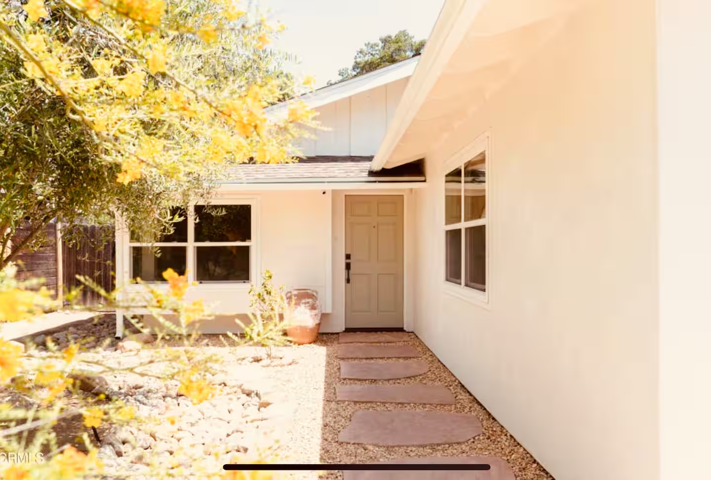 Casa Amoroso Ojai front entrance